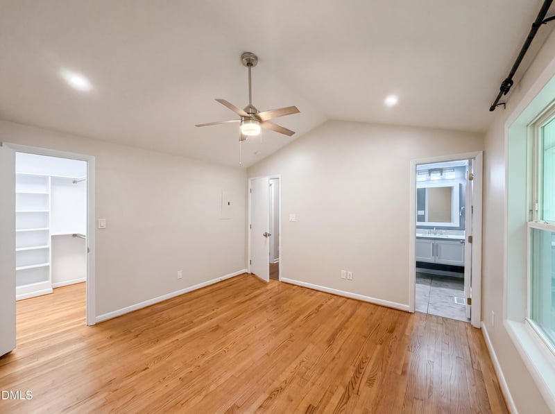 6625 Suburban Dr, Raleigh, NC 27615
