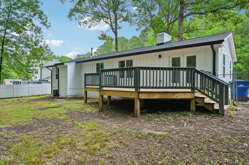 6625 Suburban Dr, Raleigh, NC 27615