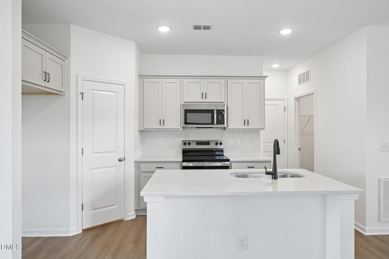6626 Chillingham Dr, Middlesex, NC 27557