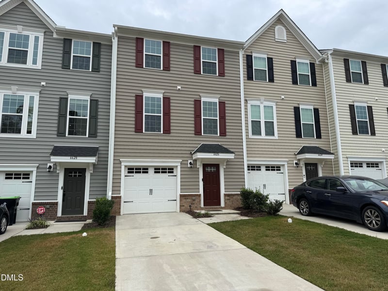 6626 Pathfinder Way, Raleigh, NC 27616