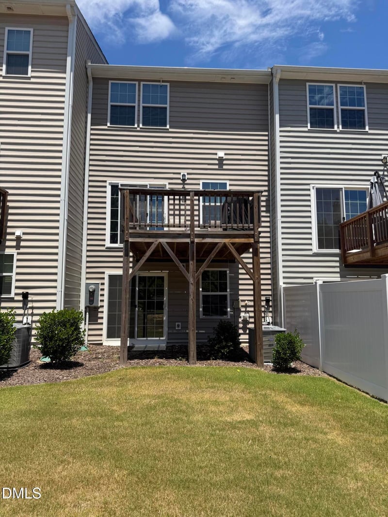 6626 Pathfinder Way, Raleigh, NC 27616