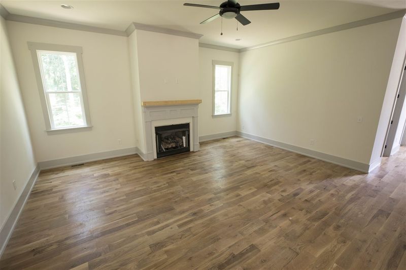 6629 Side Dr, Raleigh, NC 27612