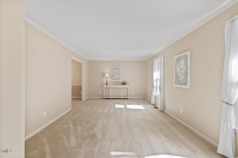 6629 Suburban Dr, Raleigh, NC 27615