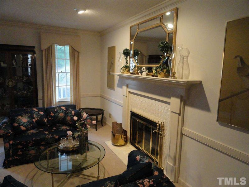 6629 Tealbriar Dr, Raleigh, NC 27615