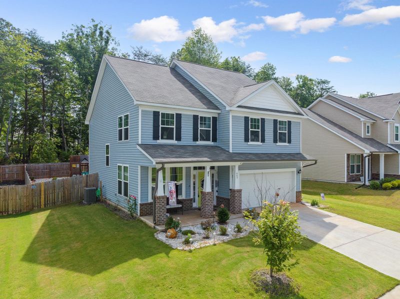 663 Heartpine Dr, Mebane, NC 27302