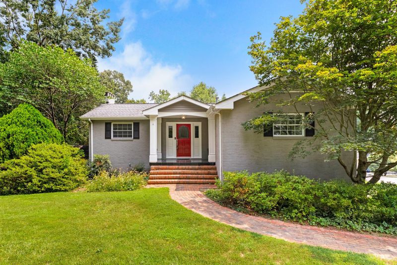 6630 Winding Trail Dr, Raleigh, NC 27612