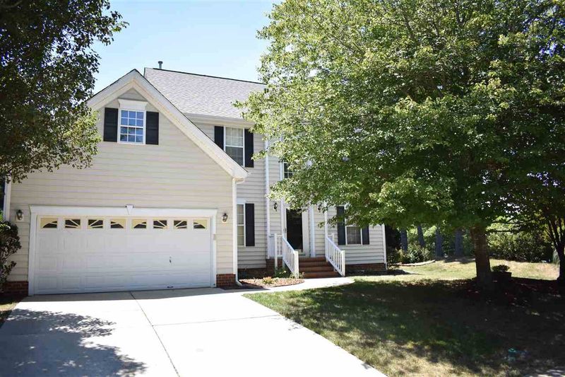 6633 Lewey Dr, Cary, NC 27519