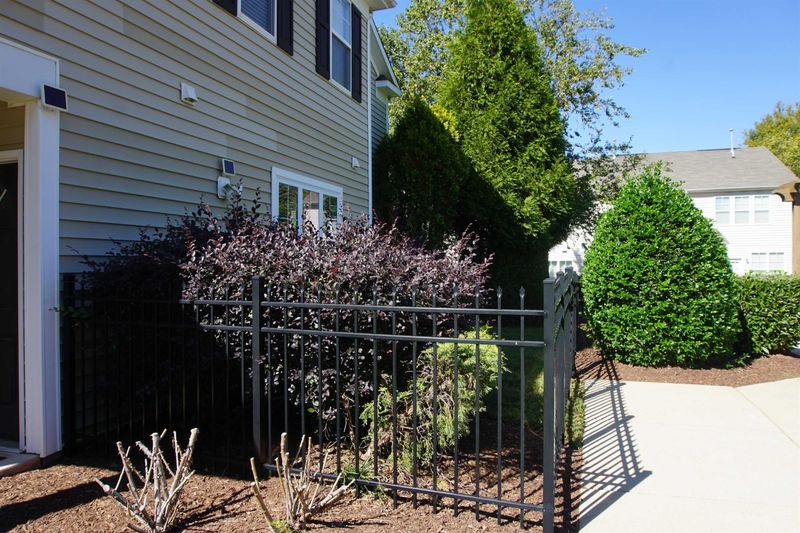 6633 Morgantown St, Raleigh, NC 27616