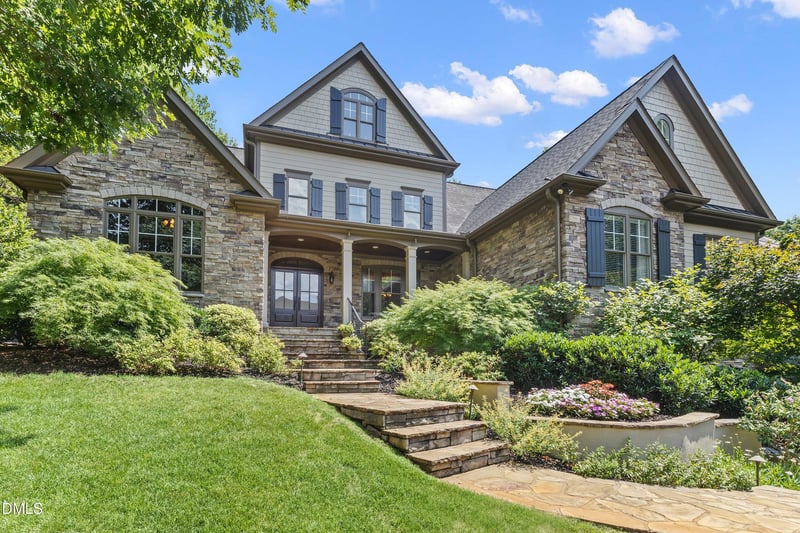 6633 Rest Haven Dr, Raleigh, NC 27612