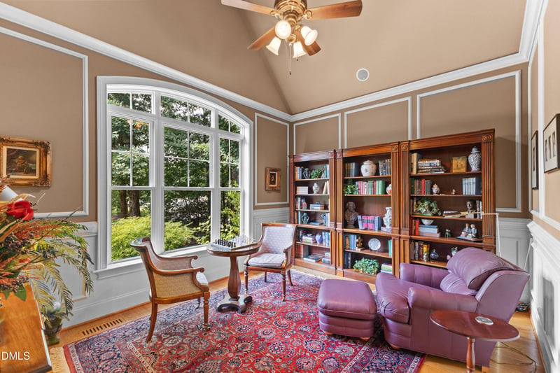 6633 Rest Haven Dr, Raleigh, NC 27612