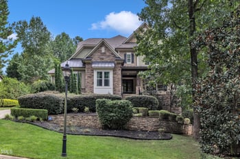 6637 Rest Haven Dr, Raleigh, NC 27612