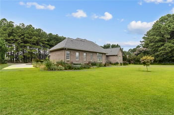 6637 Summerchase Dr, Fayetteville, NC 28311