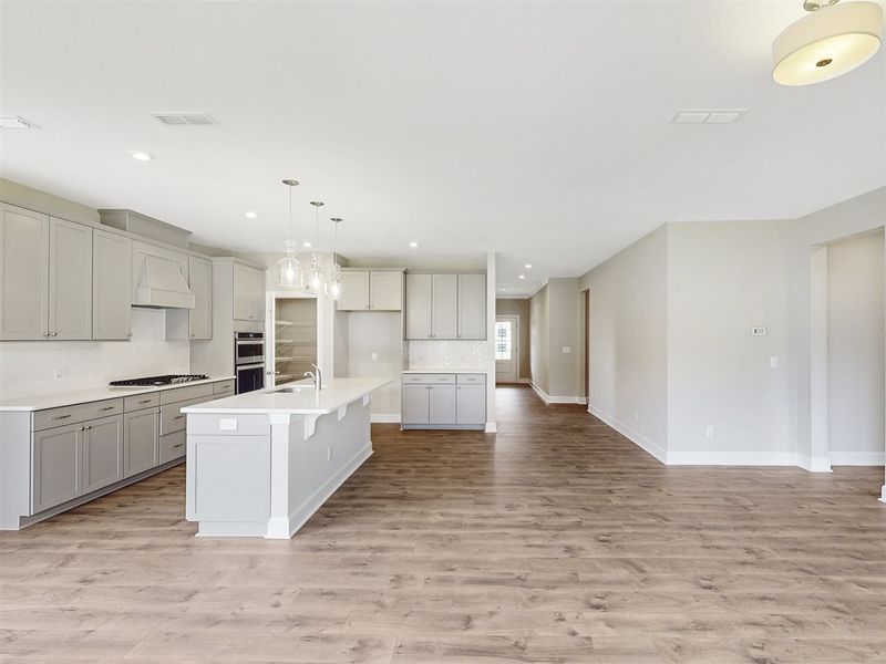 6637 Vestal St, Wake Forest, NC 27587