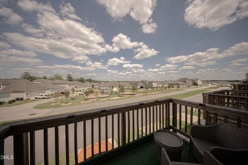 6638 Perry Creek Rd, Raleigh, NC 27616