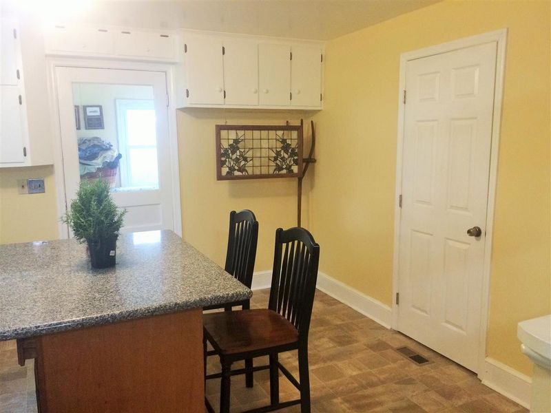 6641 Christian Light Rd, Fuquay Varina, NC 27526