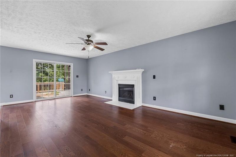 665 Crystal Spring Dr, Sanford, NC 27332