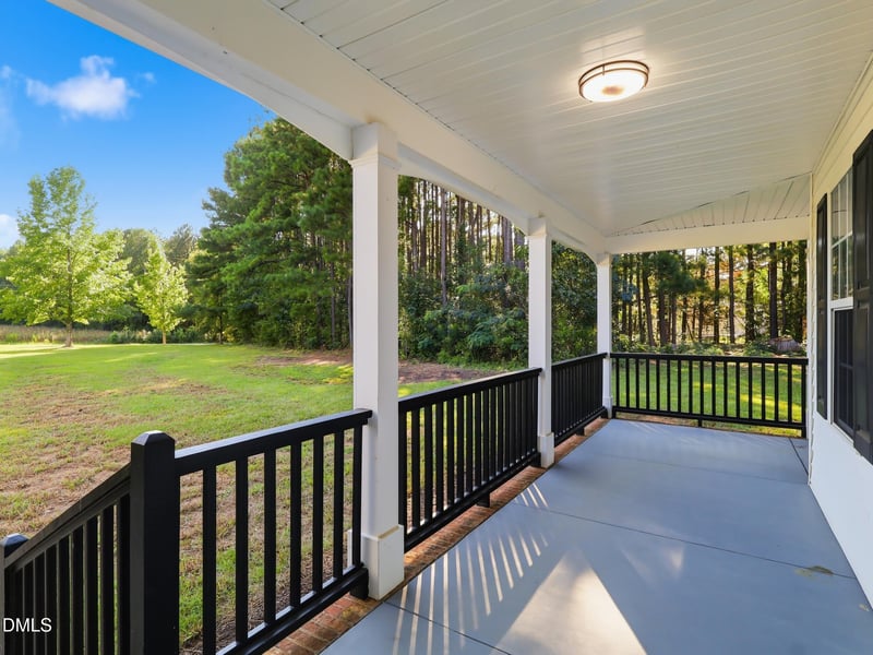 665 Lewis Rd, Zebulon, NC 27597