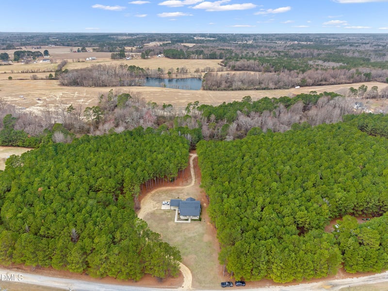 665 Mann Rd, Coats, NC 27521
