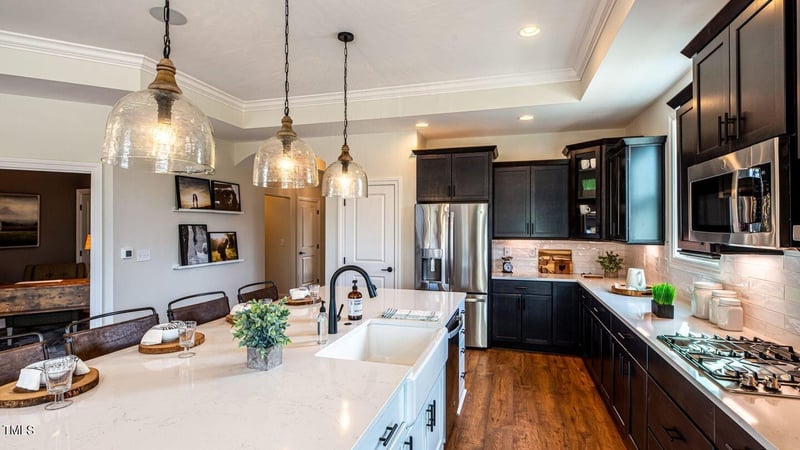 665 Stokley View Dr, Cary, NC 27518