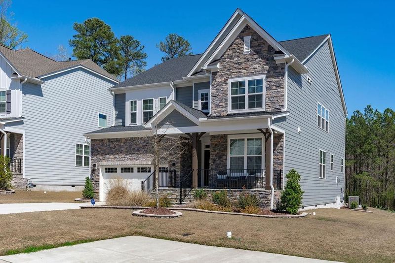 665 Yellow Oak Dr, Apex, NC 27523