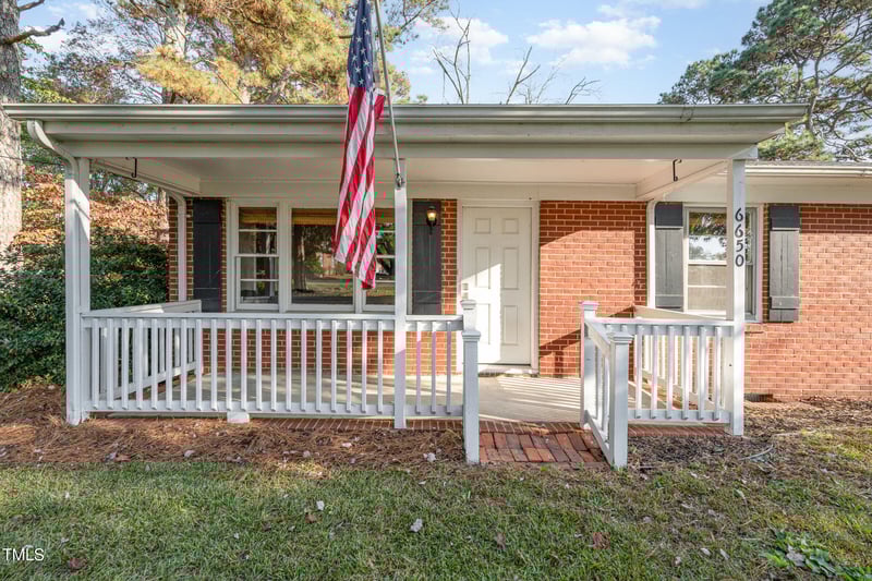 6650 Cokesbury Rd, Fuquay Varina, NC 27526