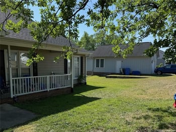 6651 Brookshire St, Fayetteville, NC 28314