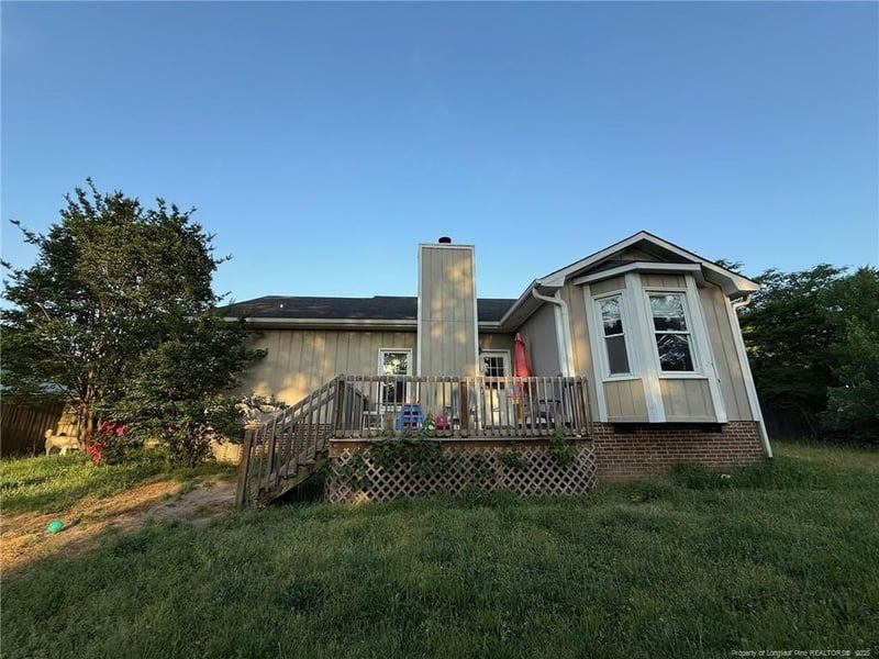 6651 Brookshire St, Fayetteville, NC 28314