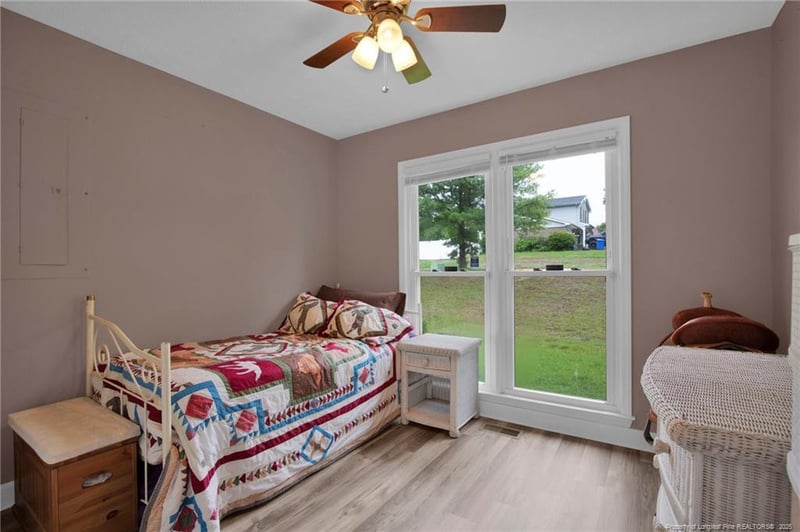 6651 Brookshire St, Fayetteville, NC 28314