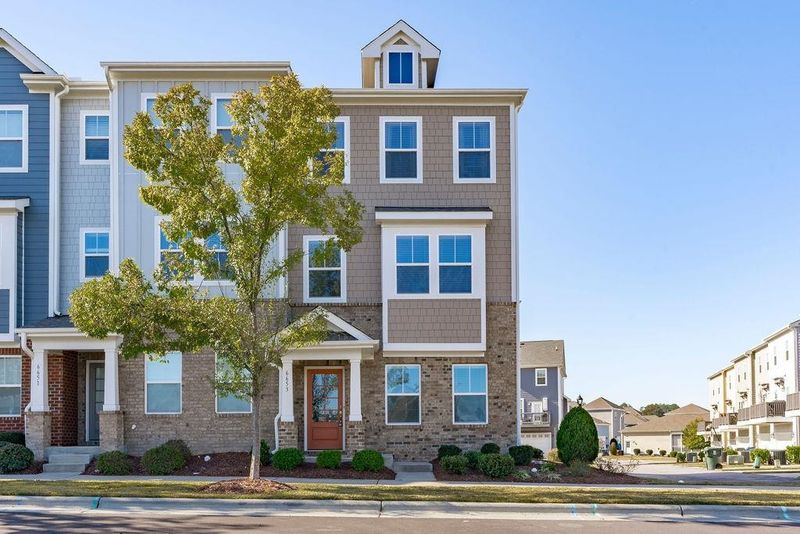 6653 Perry Creek Rd, Raleigh, NC 27616