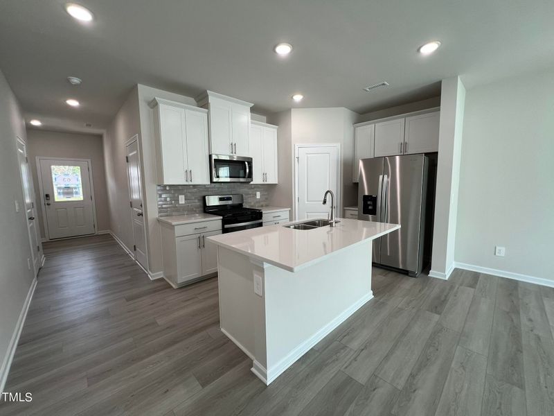 666 Rolling Fields Dr, Graham, NC 27253