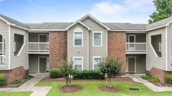 667 Barton's Ldg #8, Fayetteville, NC 28314