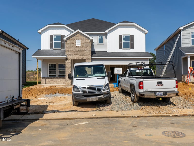 667 White Birch Ln, Angier, NC 27501