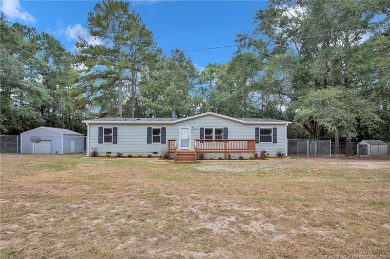 6672 Cedar Creek Rd, Fayetteville, NC 28312