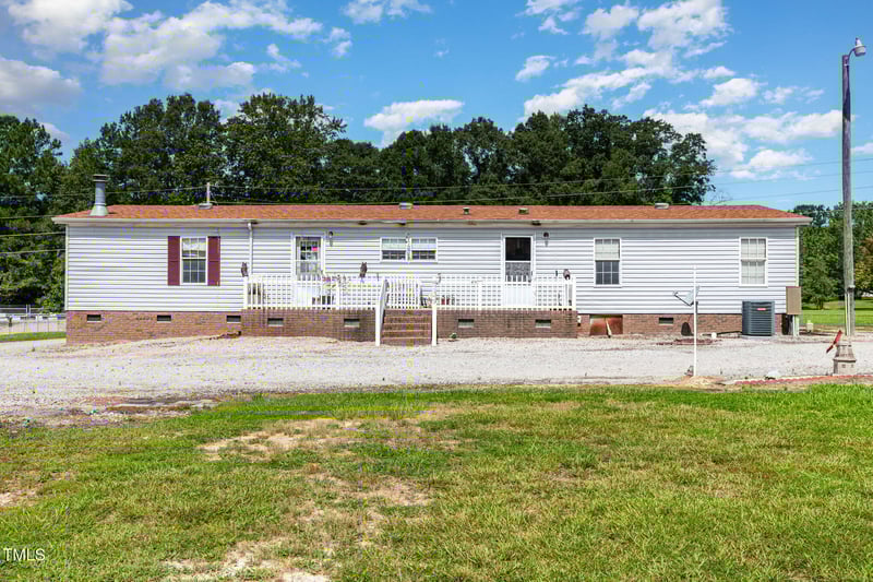 6674 Nc Hwy 39, Selma, NC 27576