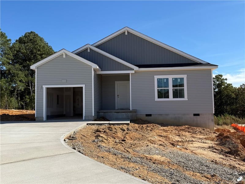 668 Blossom Trl, Lillington, NC 27546