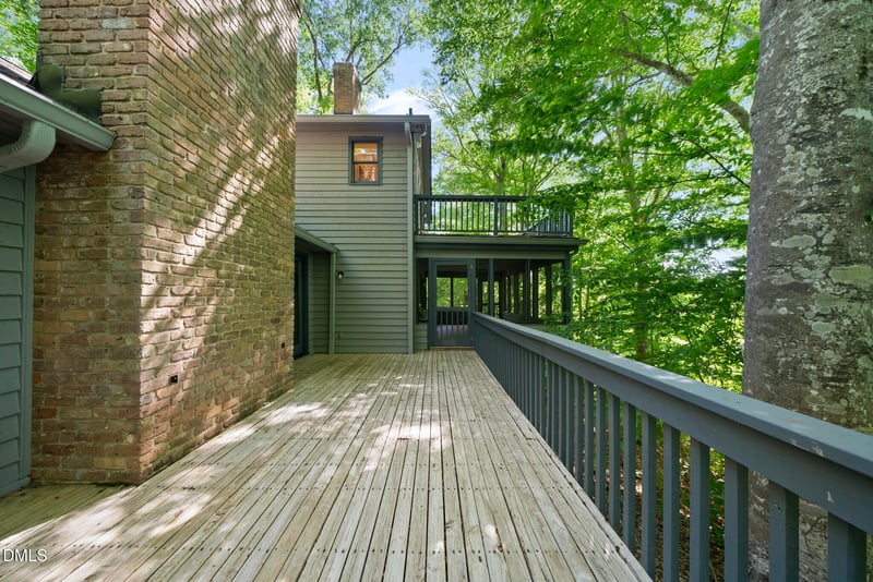 668 Windsor Rd, Chapel Hill, NC 27516