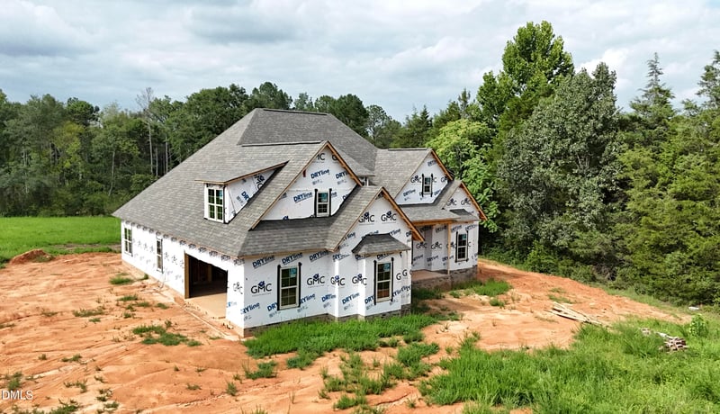 6681 River Rd, Fuquay Varina, NC 27526