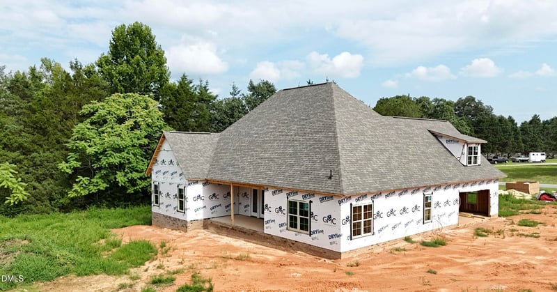 6681 River Rd, Fuquay Varina, NC 27526