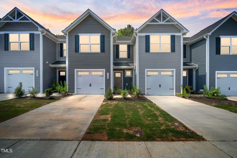 6684 Gibraltar Rock Dr, Raleigh, NC 27610