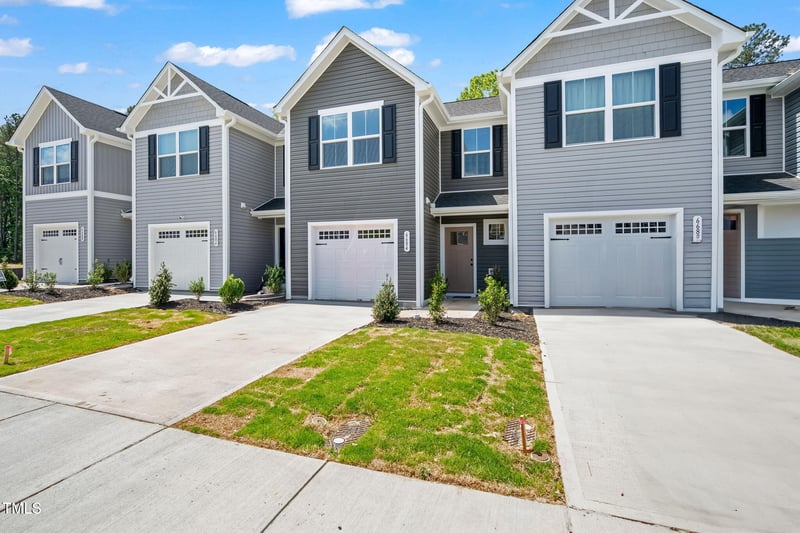 6684 Gibraltar Rock Dr, Raleigh, NC 27610