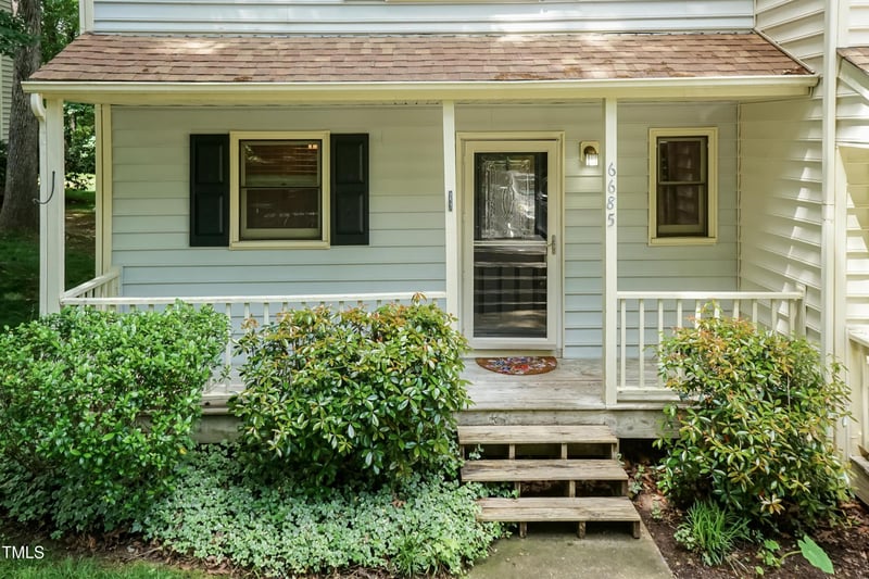 6685 English Ivy Ln, Raleigh, NC 27615