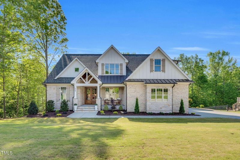 669 Balmoral St, Clayton, NC 27520