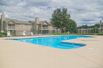 669 Bartons Landing Pl, Fayetteville, NC 28314