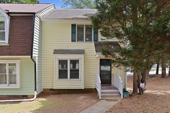 669 Bashford Rd, Raleigh, NC 27606