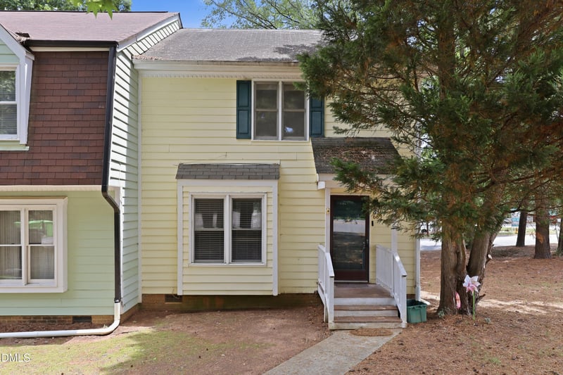 669 Bashford Rd, Raleigh, NC 27606