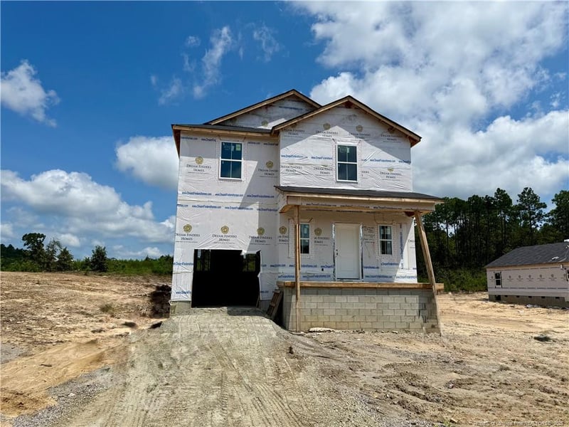 669 Blossom Trl, Lillington, NC 27546