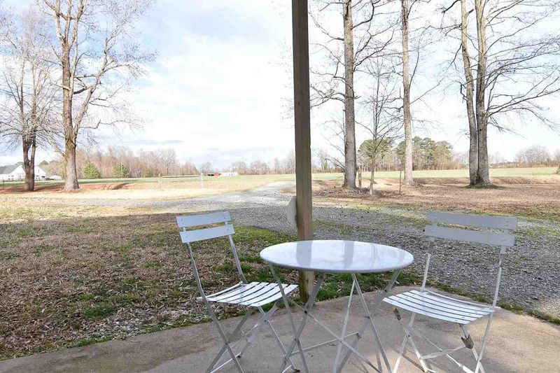 669 Neighbors Rd, Dunn, NC 28334