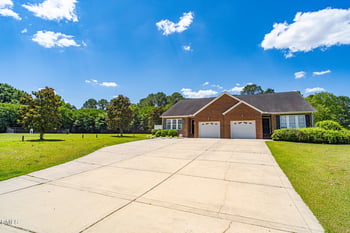 67 Ariel St, Lillington, NC 27546