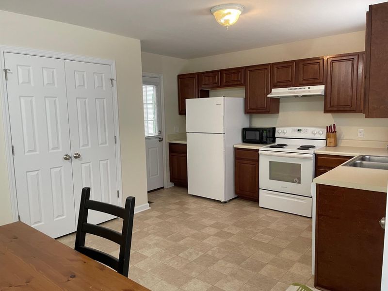 67 Blaze Ct, Benson, NC 27504