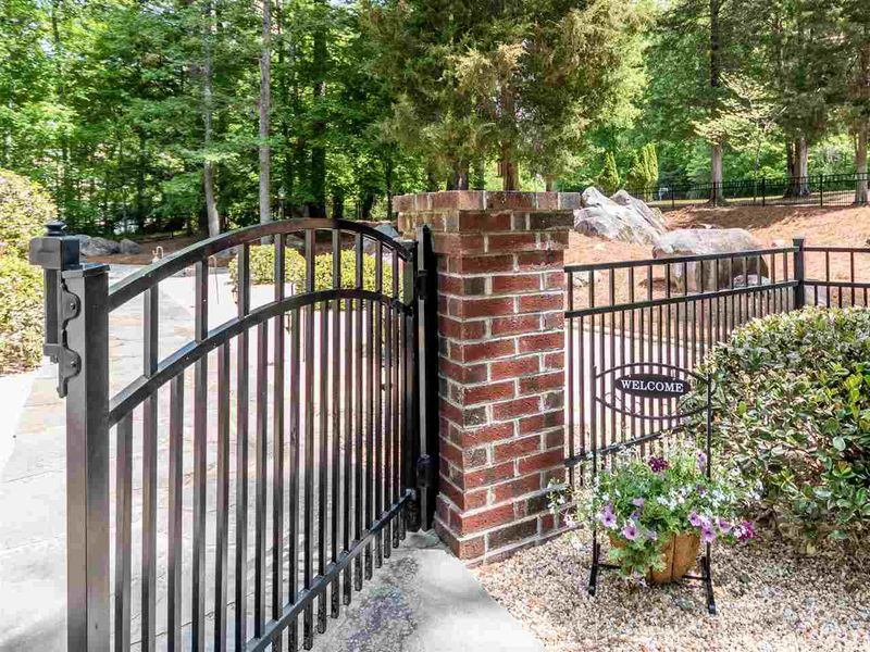67 Blue Rock Trl, Pittsboro, NC 27312